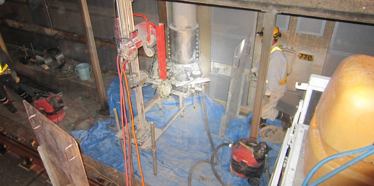 高架橋電化柱 耐震補強工事