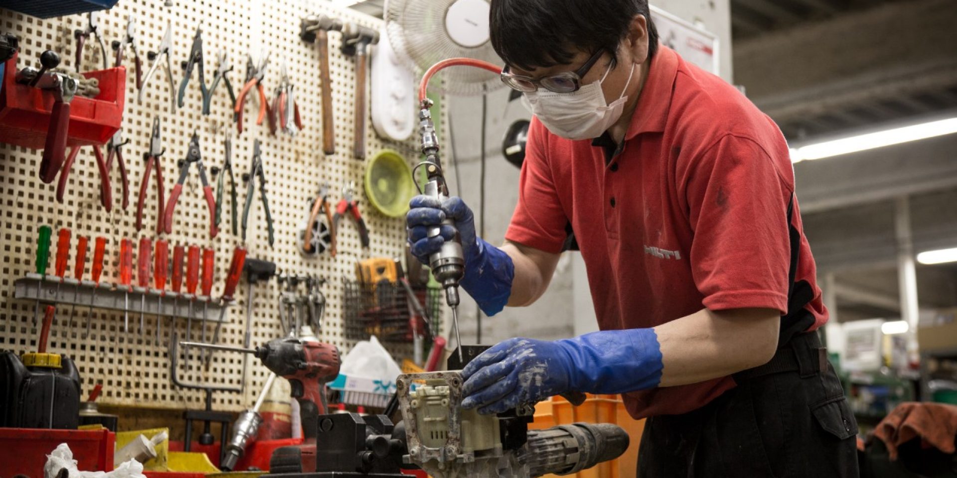 ヒルティのツールサービス　｜　修理品質の追求