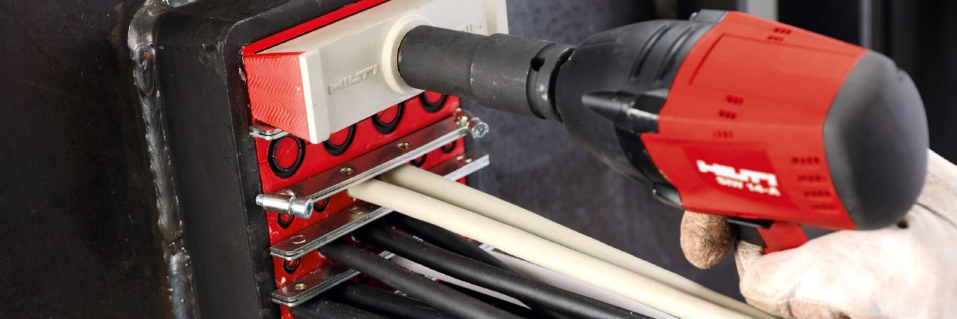 에너지 부문 및 중공업의 힐티 방화 시스템