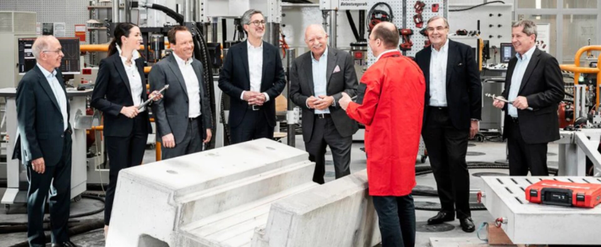 Please enter alternative text here (optional)