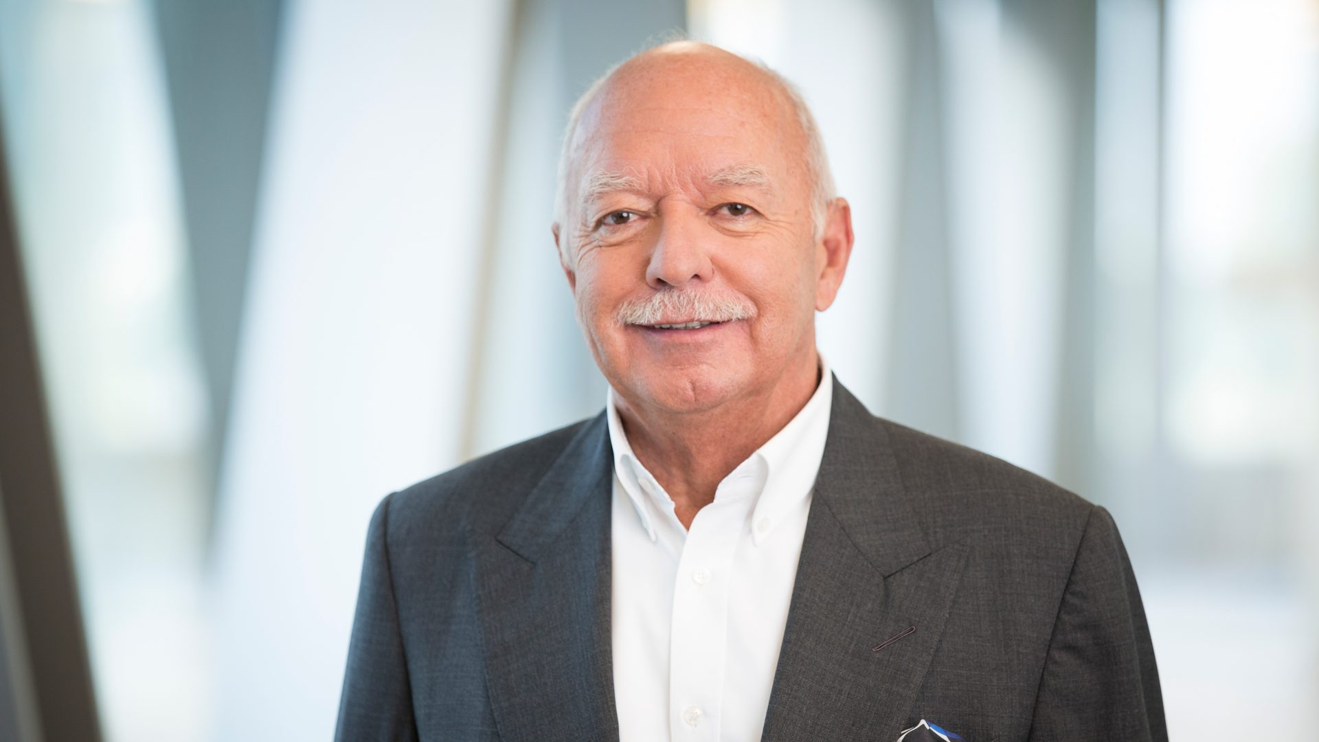 Please enter alternative text here (optional)