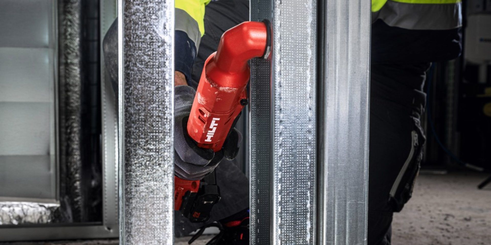 深入作業的直角式衝擊起子 SID 4R-22