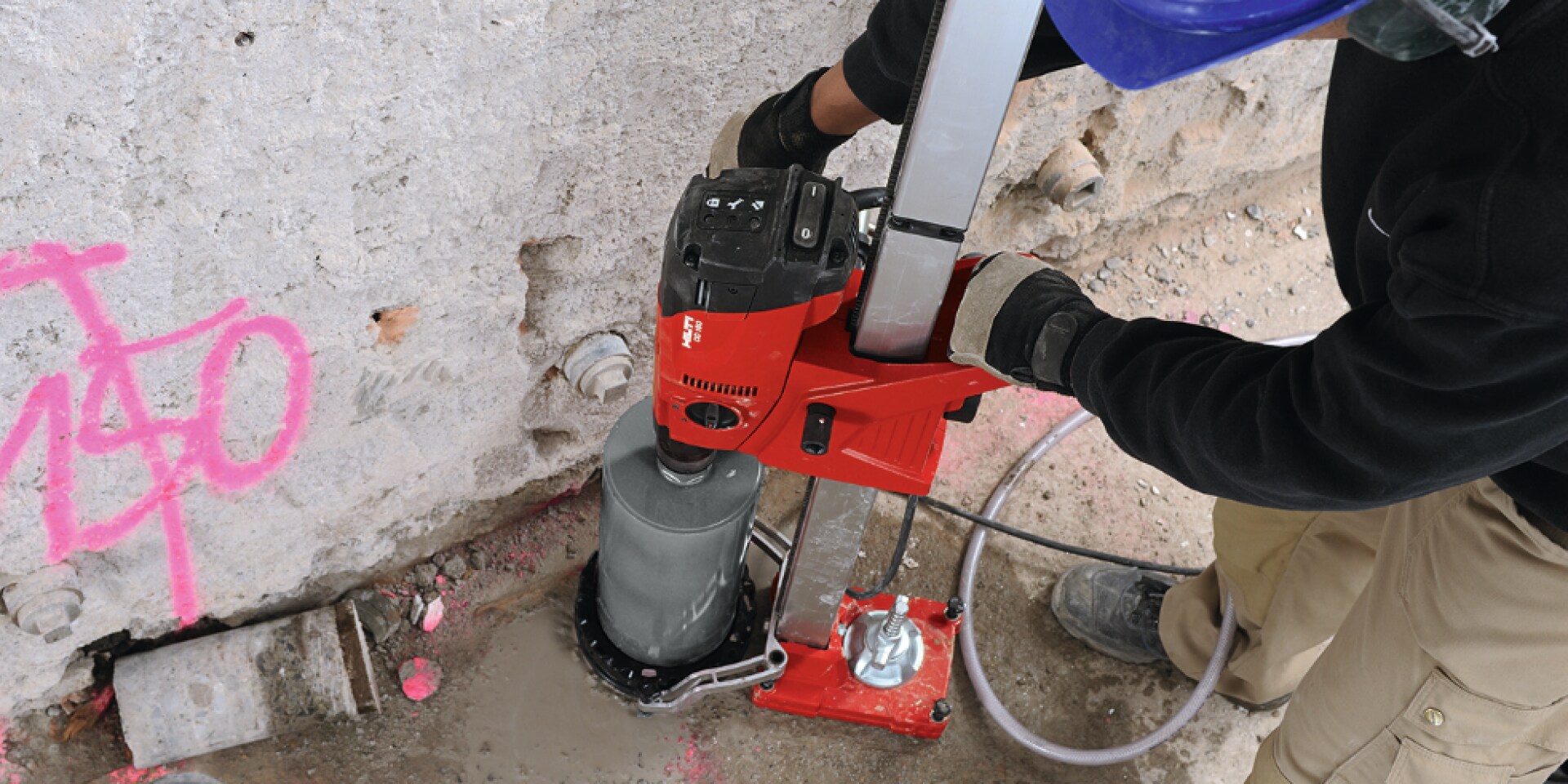 高效續航 充電式鑽孔機 DD160-22