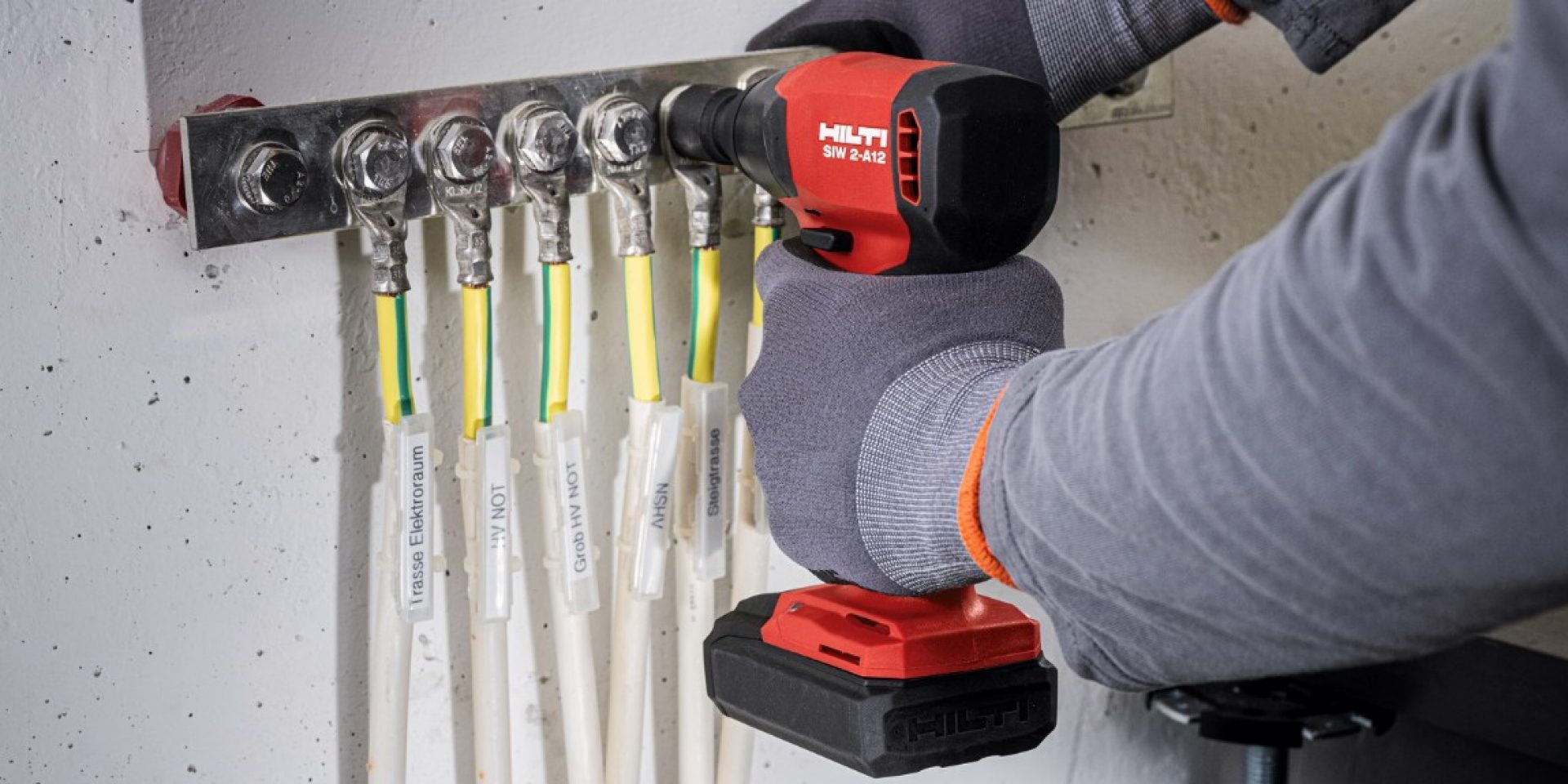 輕巧便利的衝擊扳手 SIW 2-A12 