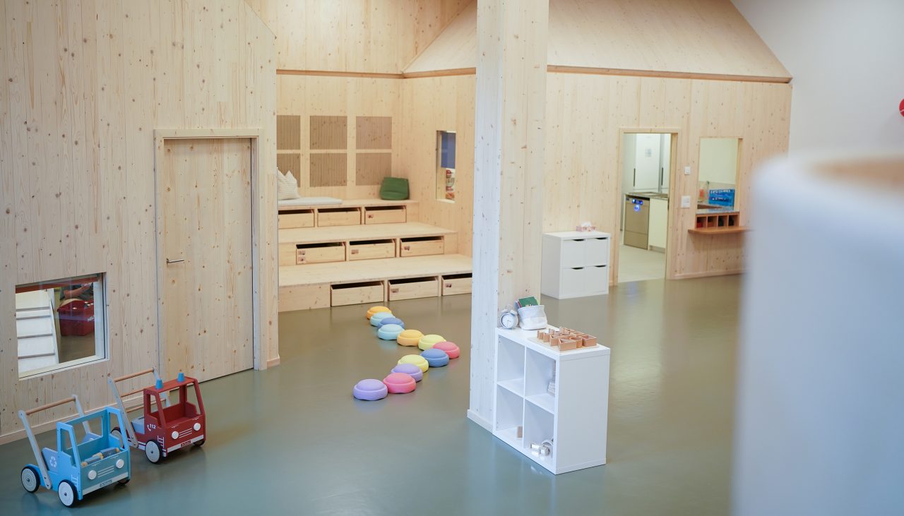 Image alt text (optional)