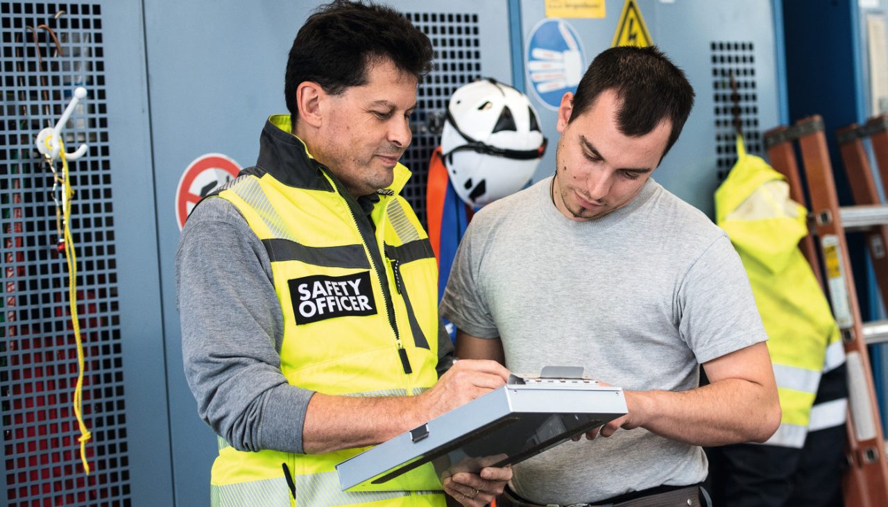 training, supervisor, safety officer, certificates, health, safety, ladder, helmet,