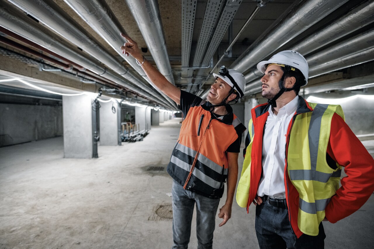 Hilti account manager explaining about ceiling applications