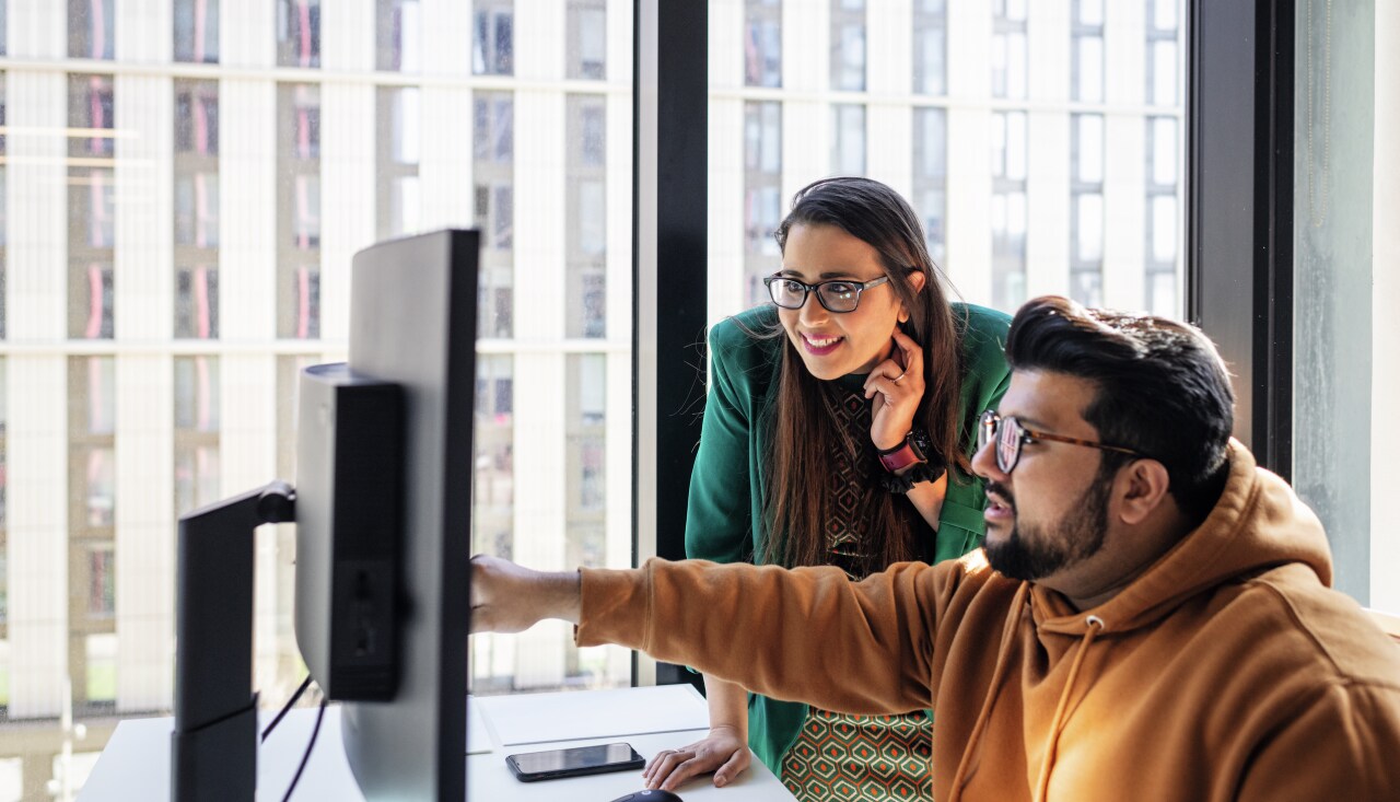 Des collaborateurs Hilti en séance de travail