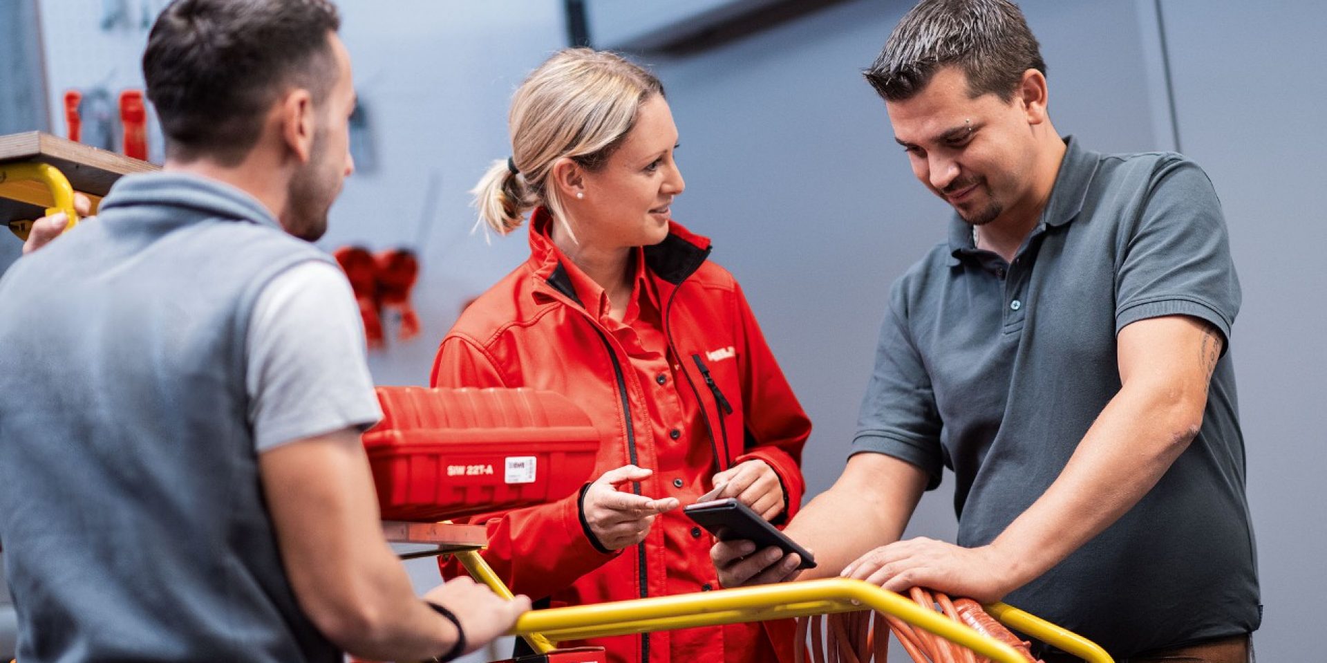 Please enter alternative text here (optional)