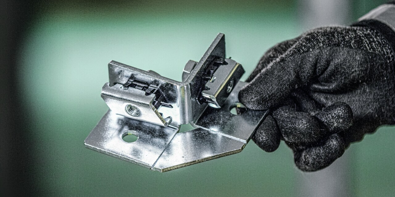 Системни конектори и интерфейси