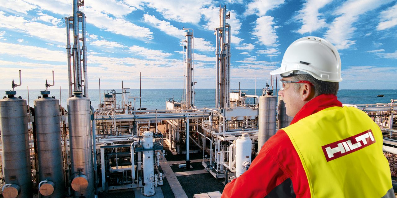 Natural Gas Processing Plant --- Image by © Royalty-Free/Corbis