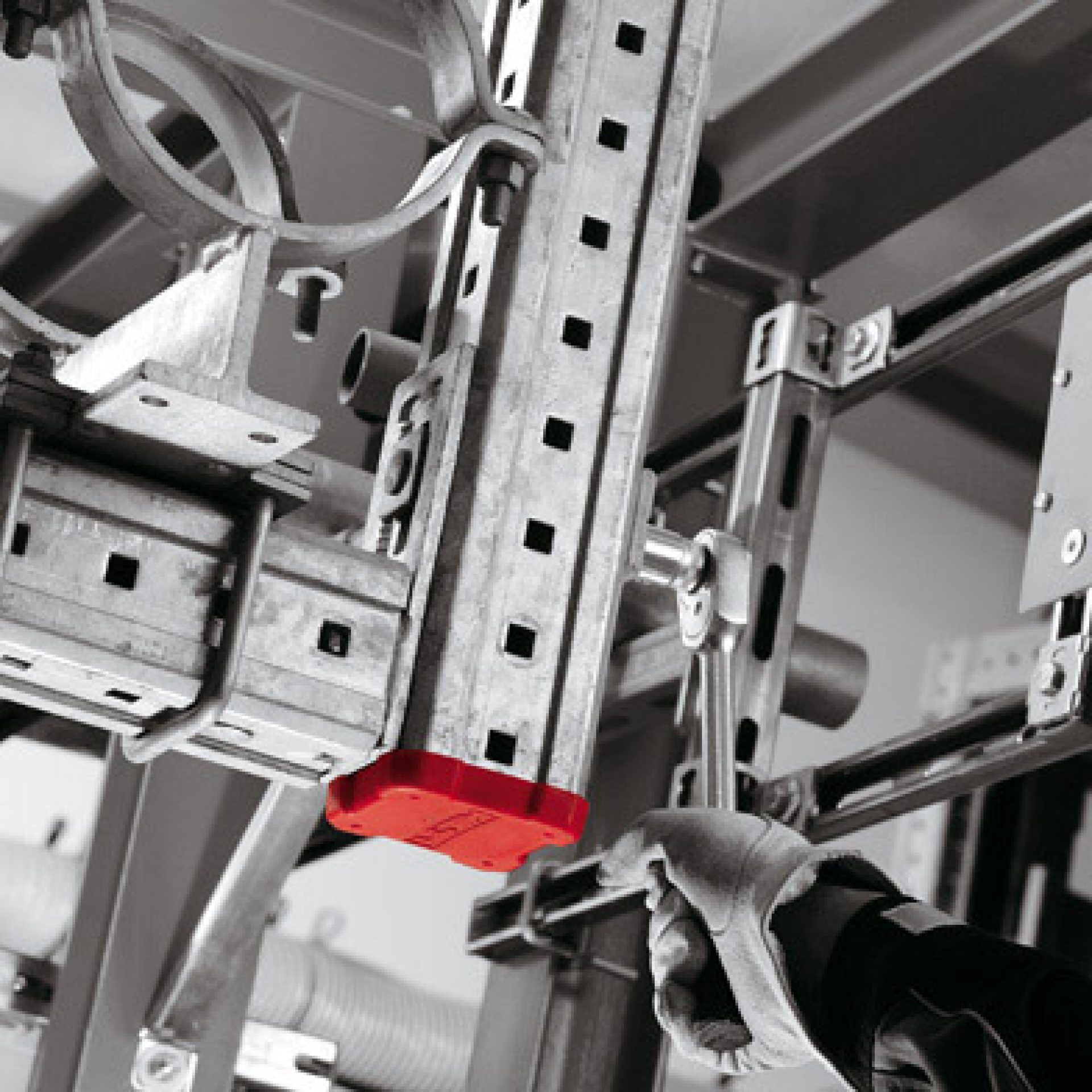 Please enter alternative text here (optional)