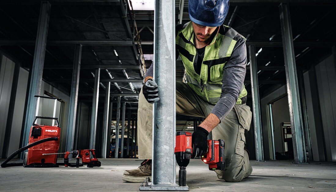 Bazinių plokščių tvirtinimo sprendimai su grafika.