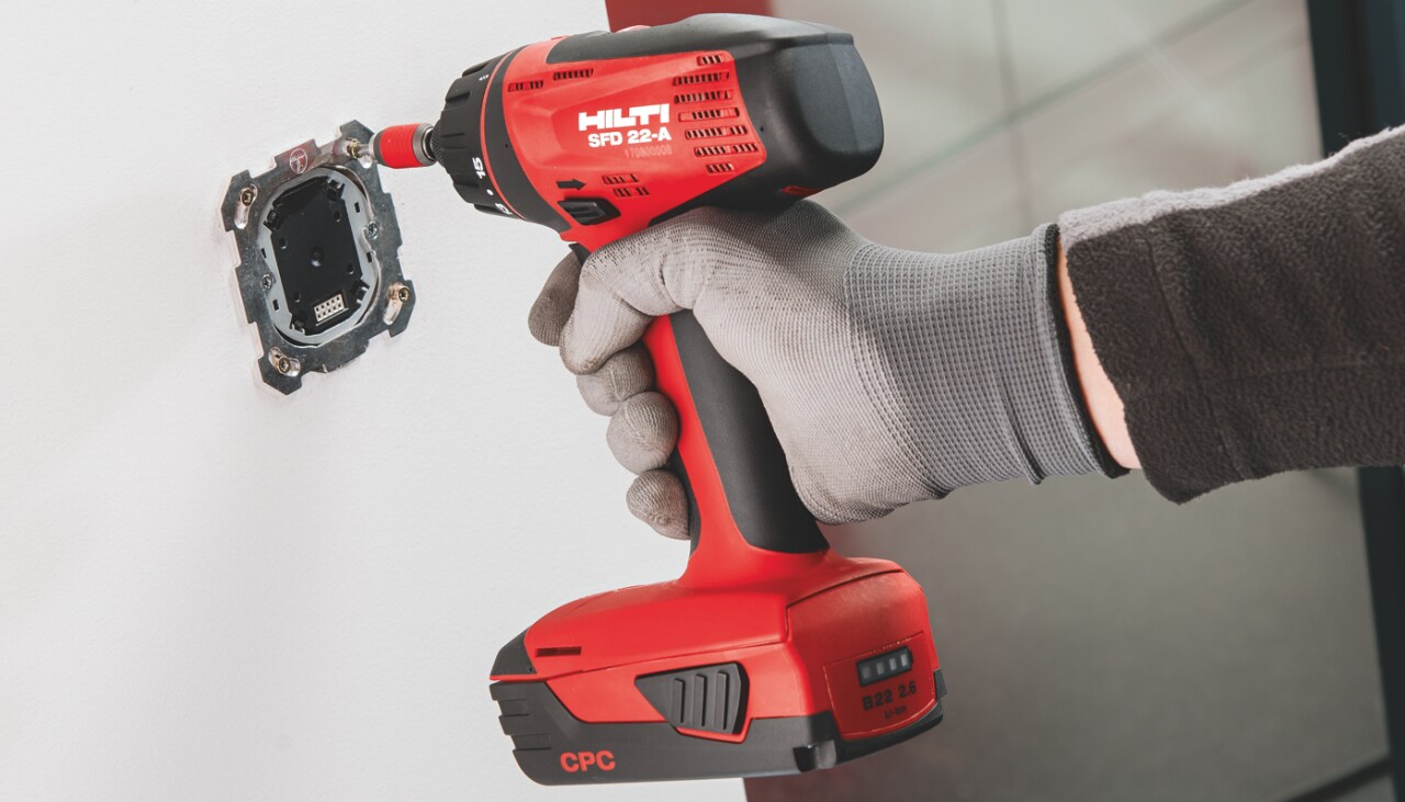 Elektrinės instaliacijos sprendimai su grafika.