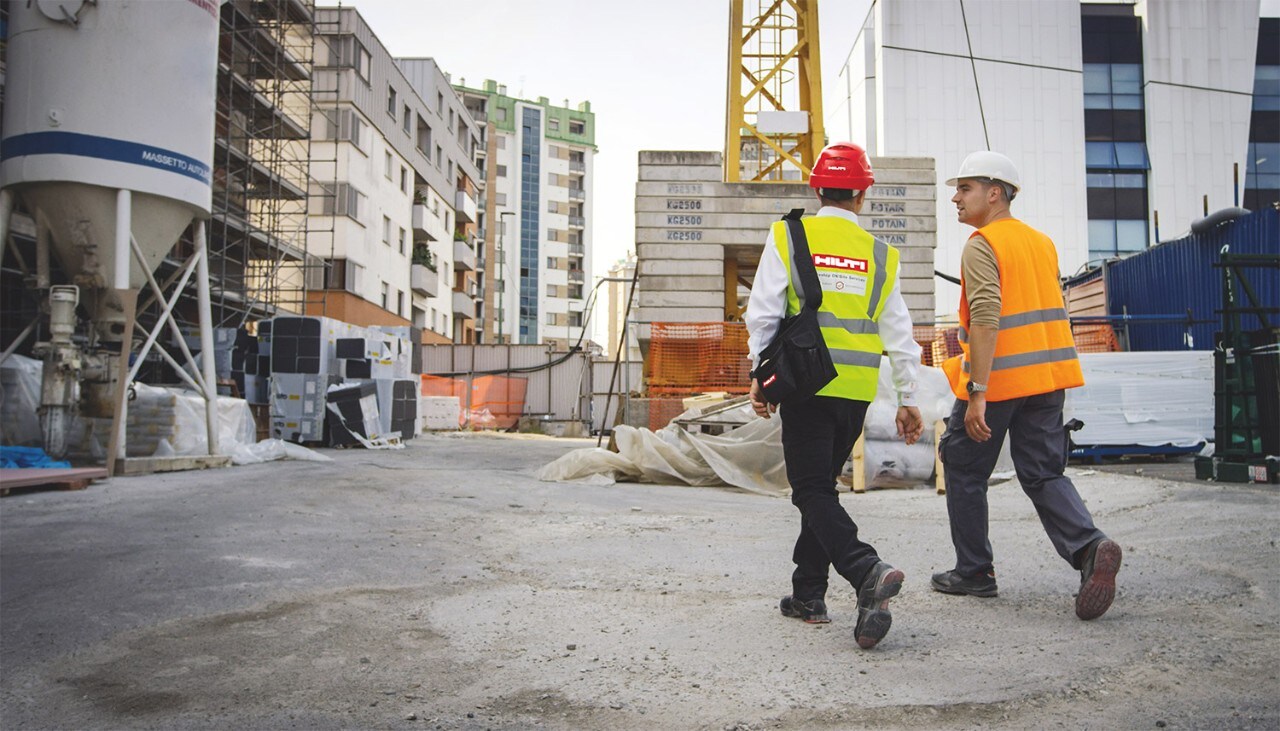 Vaizdas, rodantis metalų pjovimo sprendimus, pabrėžiantį efektyvumą.