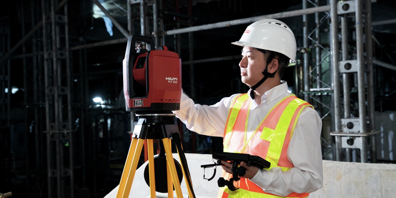 Maketavimo įrankis (robotizuotas tacheometras su BIM funkcija), naudojamas pastato elementams lokalizuoti statybvietėse