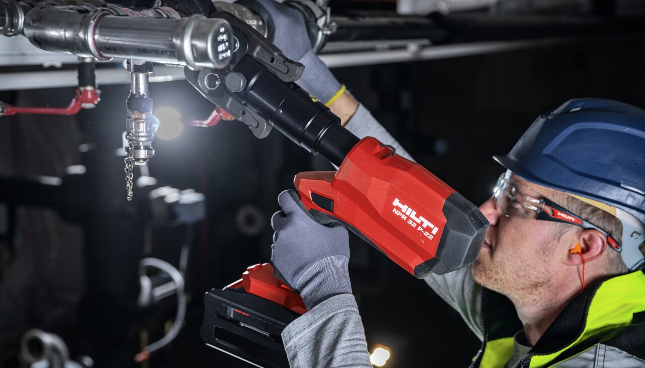 Hilti universālais zāģa uzgalis metālapstrādes darbiem.