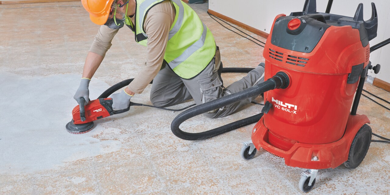 For virtually dust-free results combine tools like the DG 150 concrete grinder with a vacuum cleaner