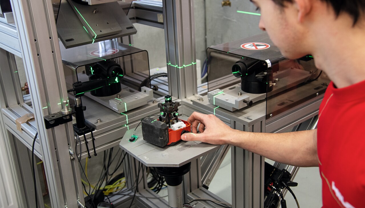 Image alt text (optional)