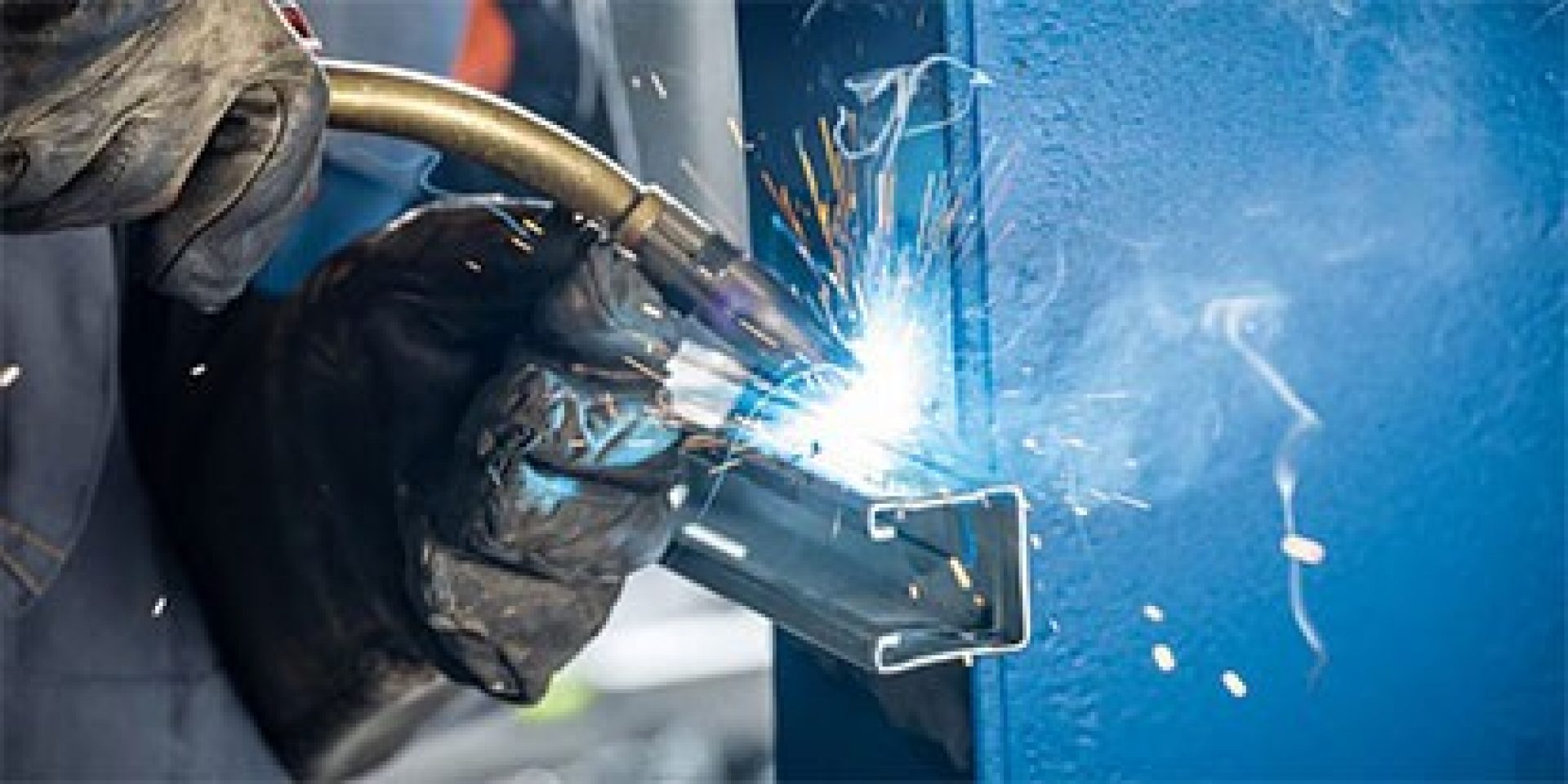 SOLUÇÕES PARA FIXAÇÃO EM AÇO